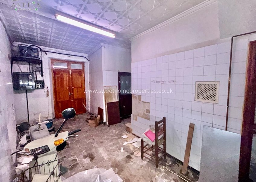 Herverkoop - Town house - Aspe - Centro