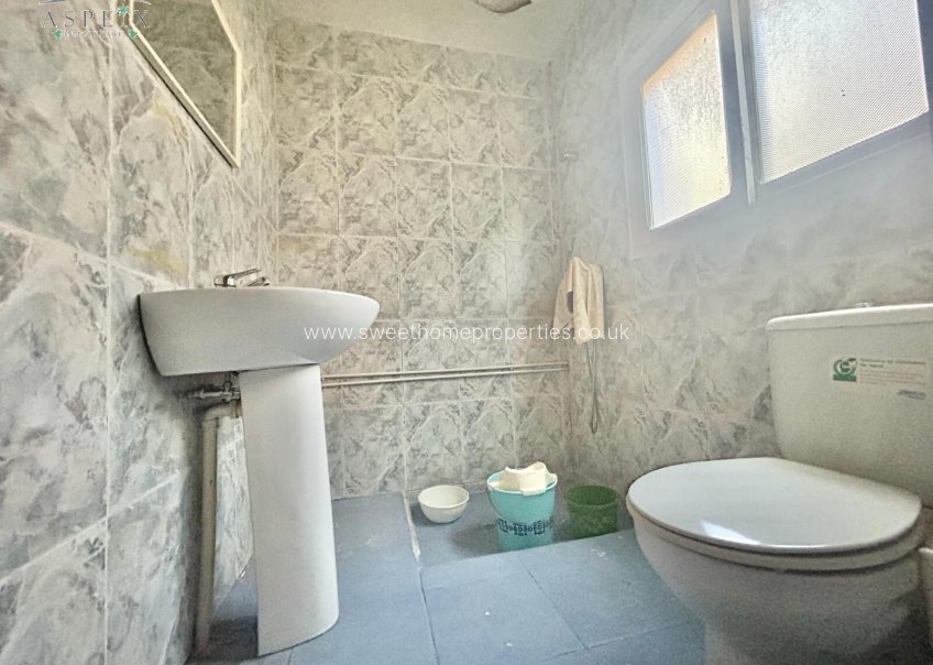 Herverkoop - Town house - Aspe - Centro