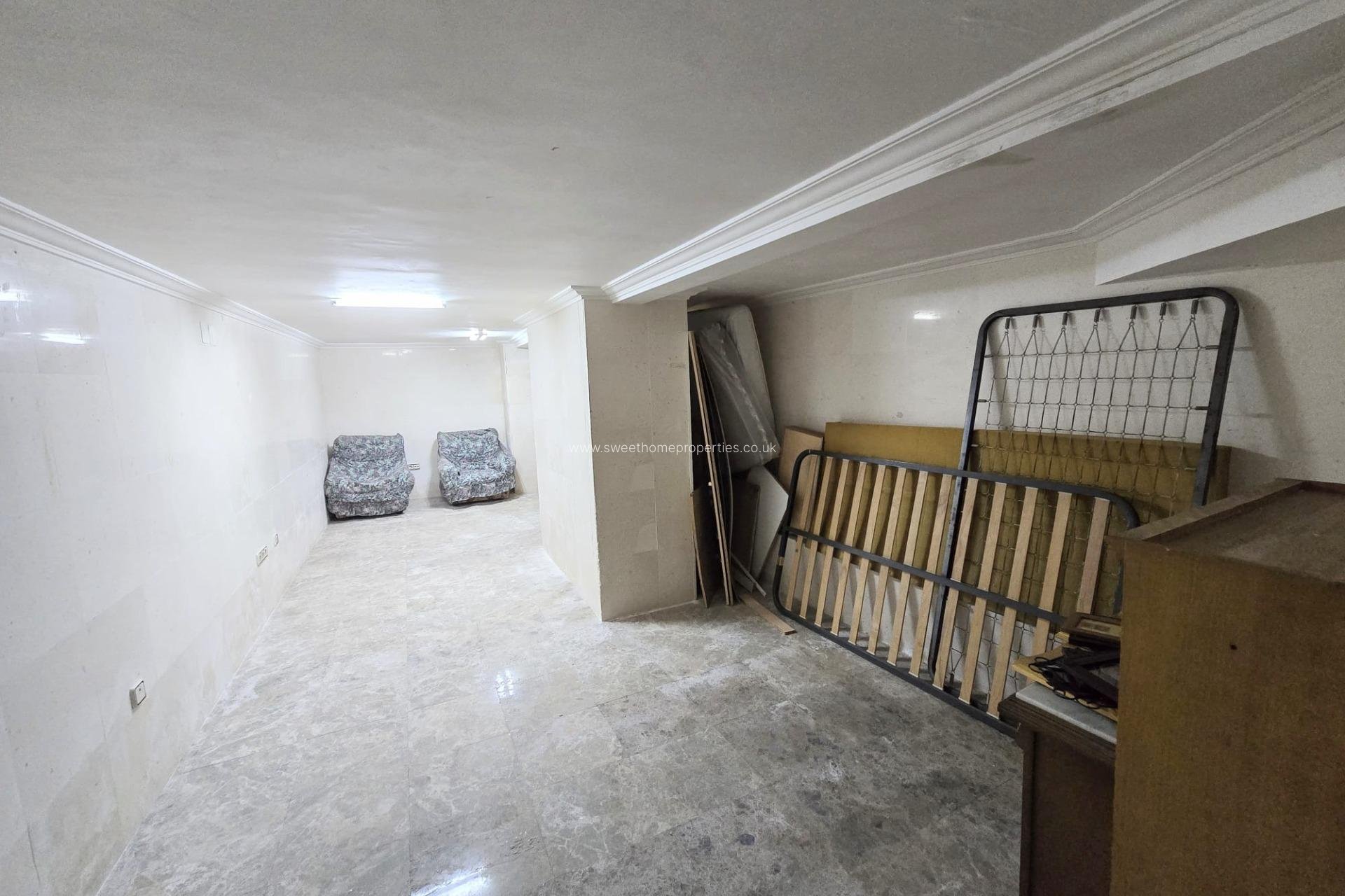 Herverkoop - Town house - Aspe - Centro