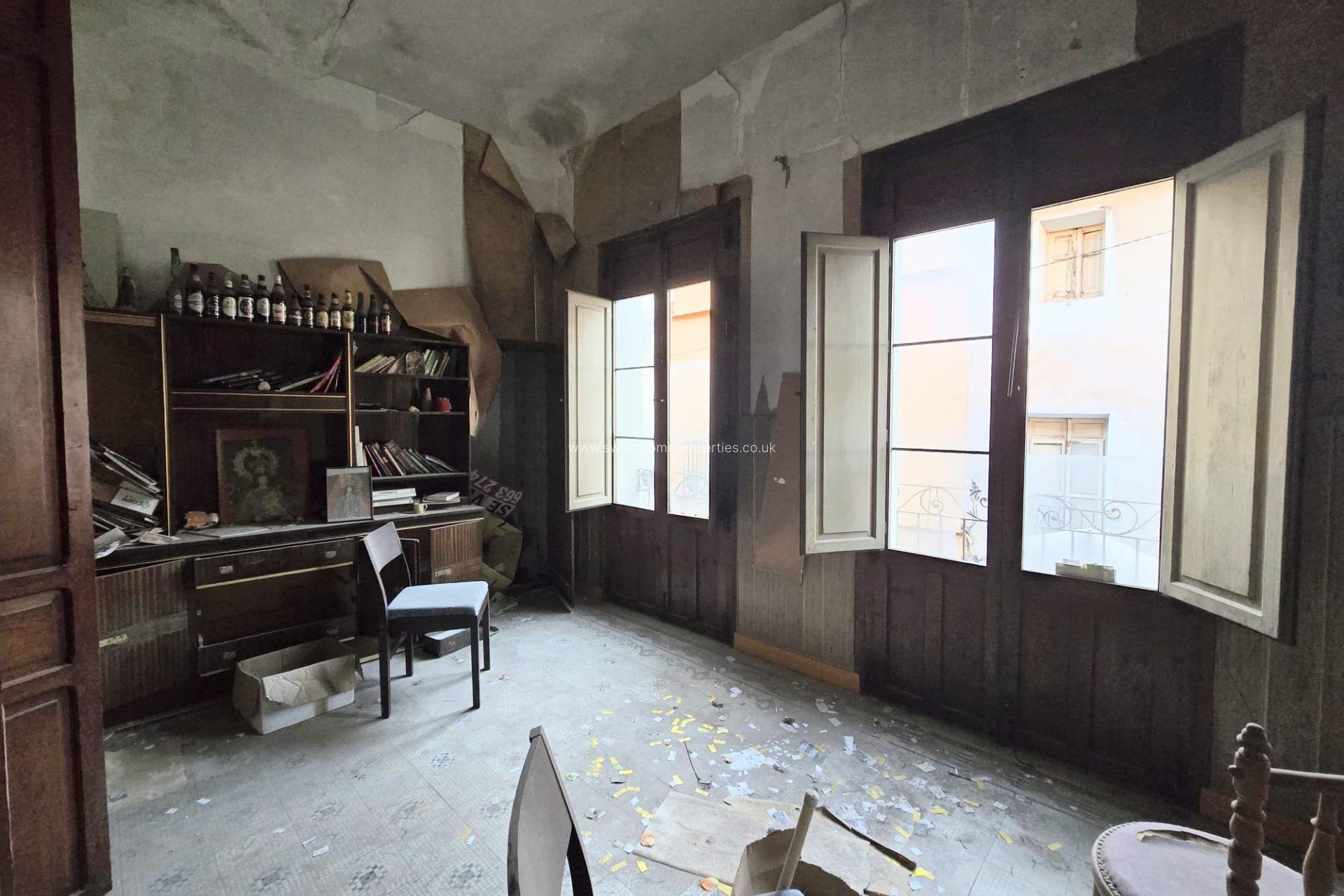 Herverkoop - Town house - Aspe - Centro