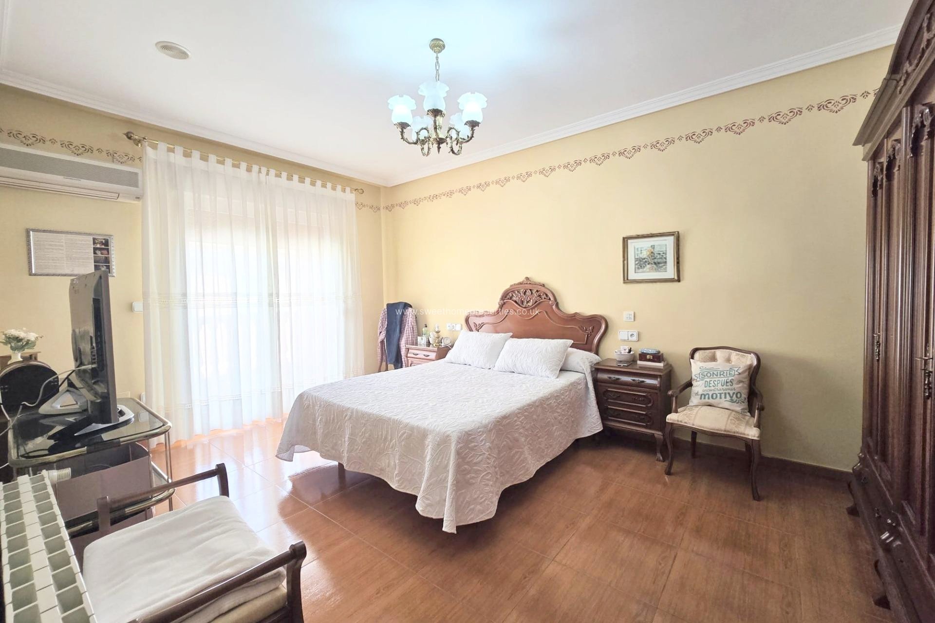 Herverkoop - Town house - Aspe - Centro