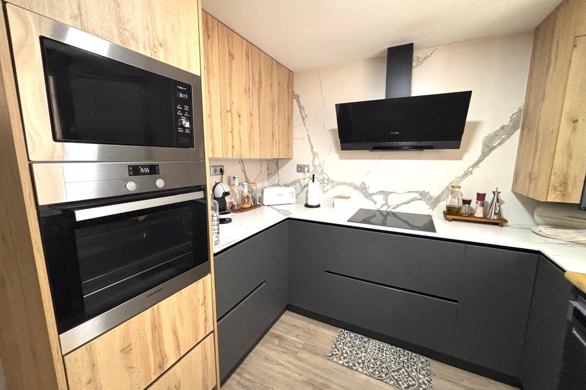 Herverkoop - Town house - Aspe - Cipreses