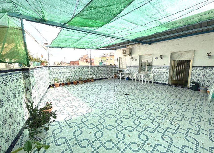 Herverkoop - Town house - Aspe - Don jesús