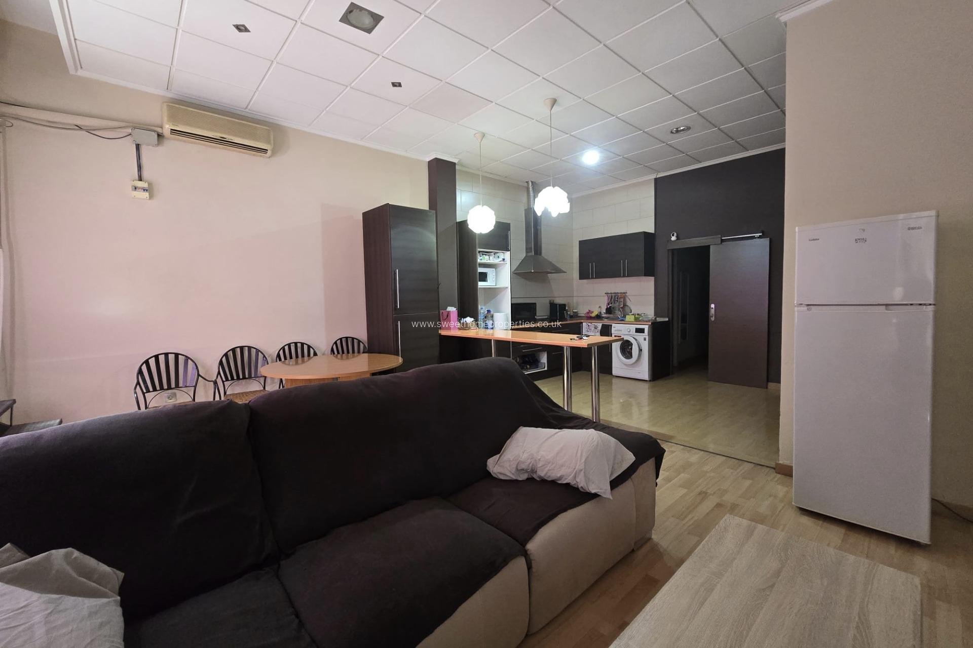 Herverkoop - Town house - Aspe - La coca