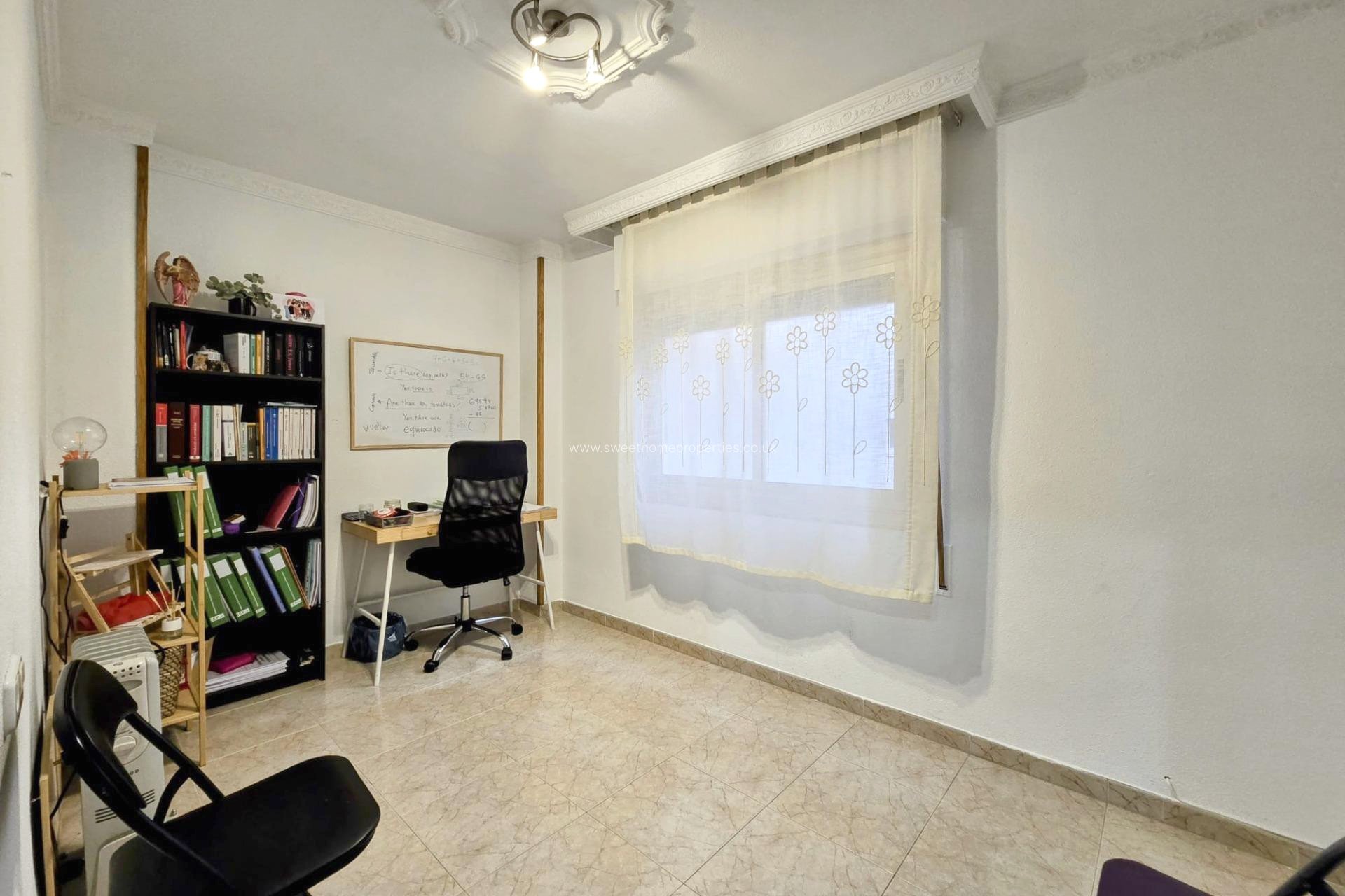 Herverkoop - Town house - Aspe