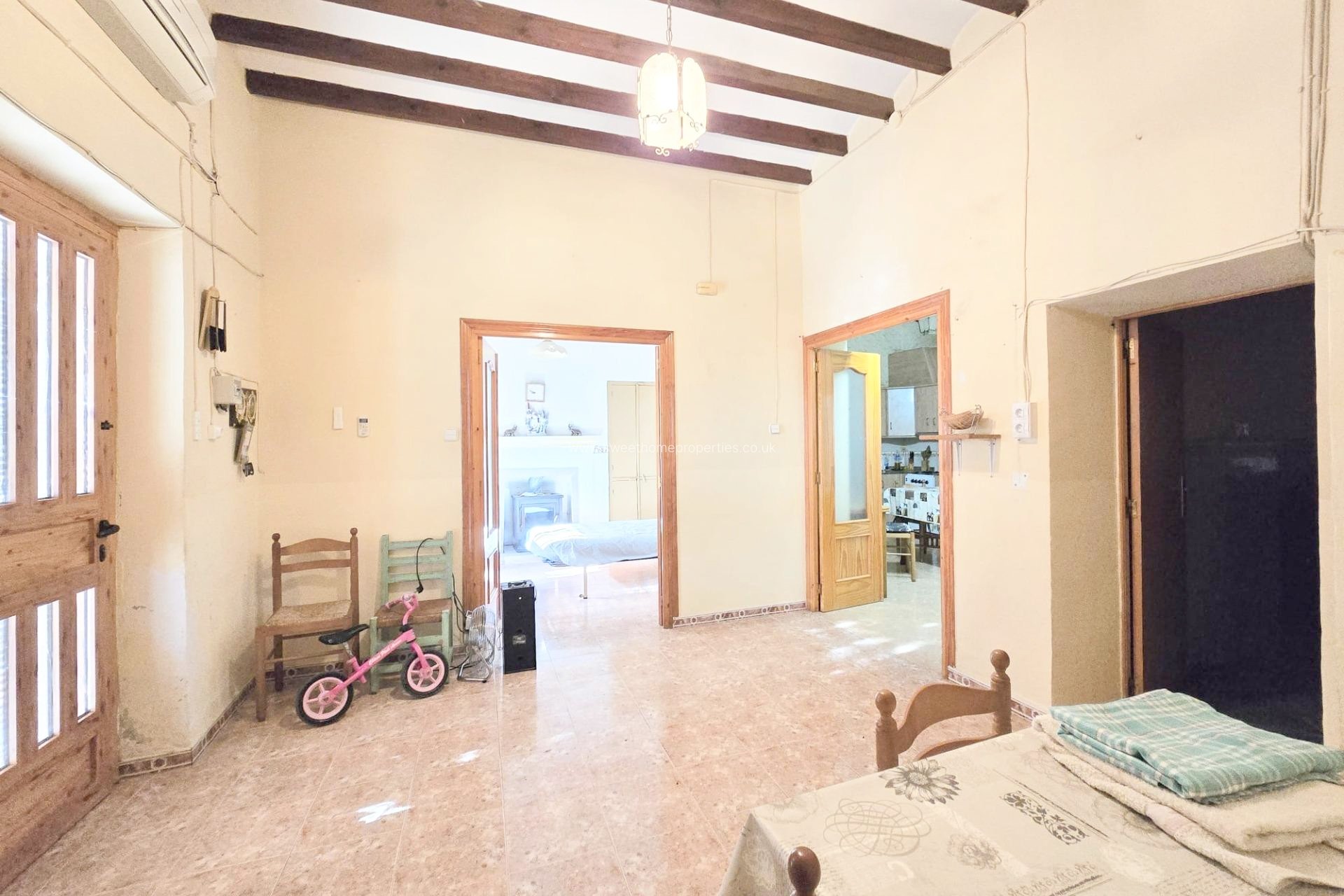 Herverkoop - Town house - La Romana - LA CUEVAS