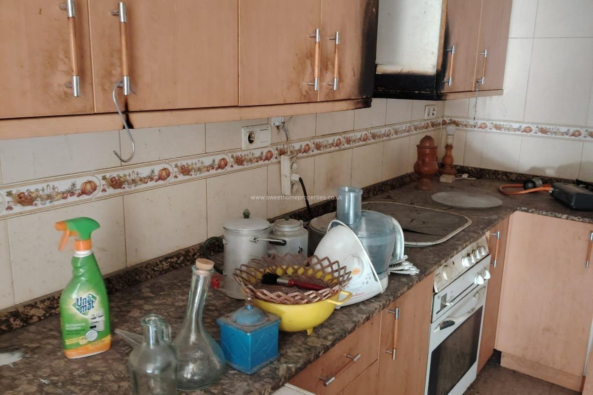 Herverkoop - Town house - Pinoso - Casco urbano