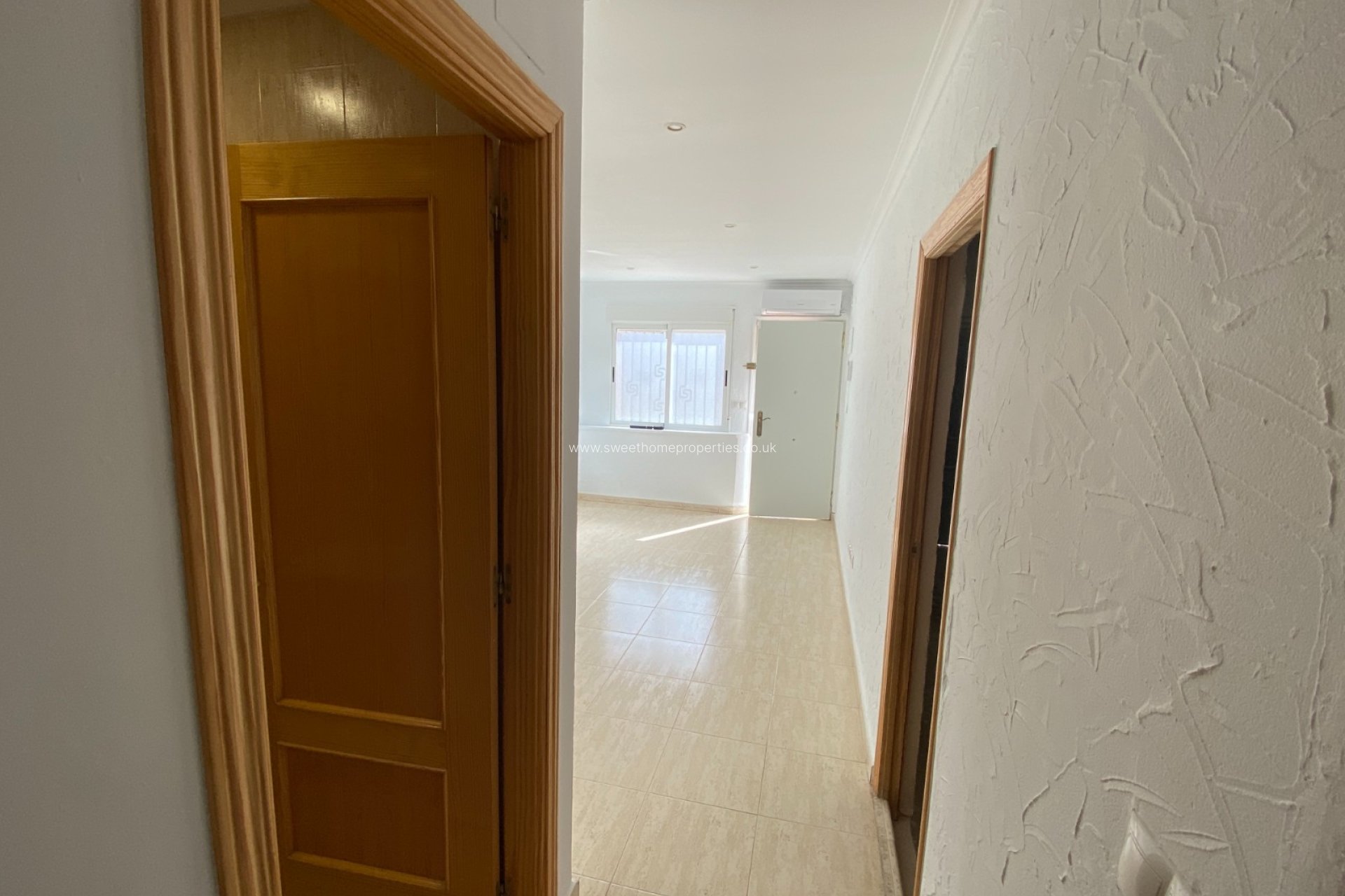 Herverkoop - Town house - Salinas