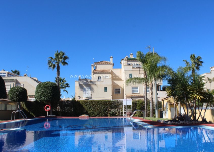 Herverkoop - Town house - Villamartin
