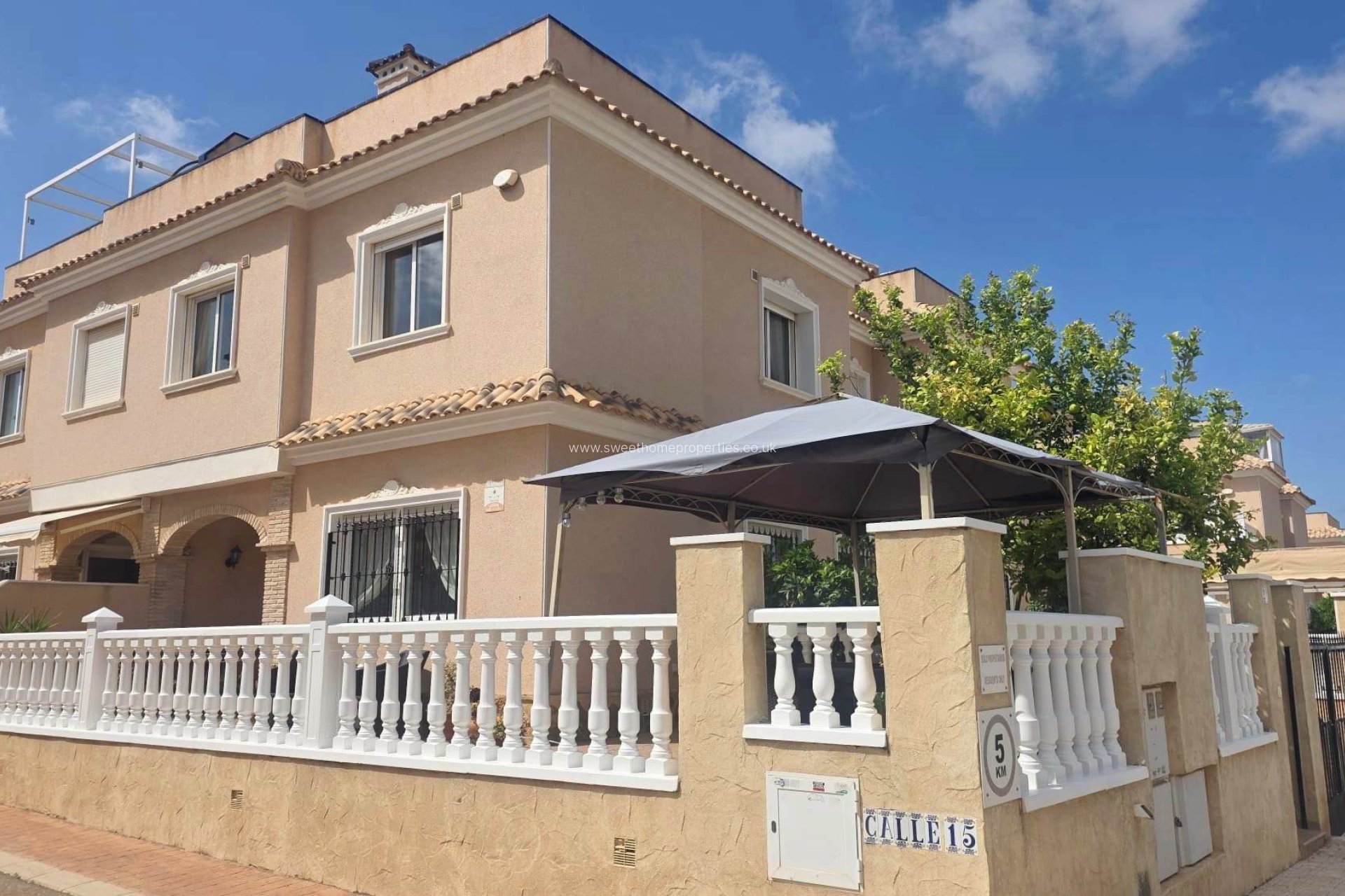 Herverkoop - Town house - Villamartin