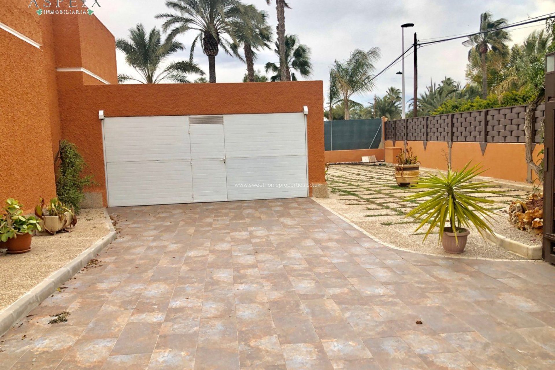 Herverkoop - Villa - Elche - Matola