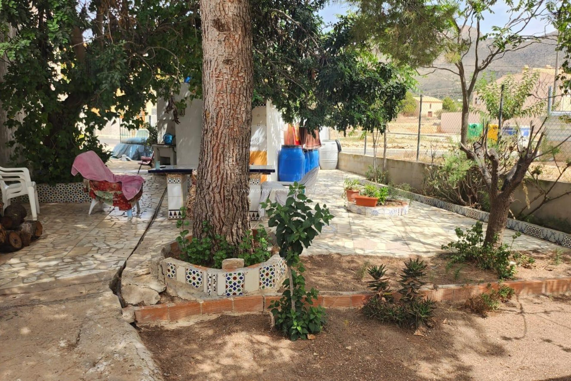 Herverkoop - Villa - Hondon De Las Nieves - LA CANALOSA