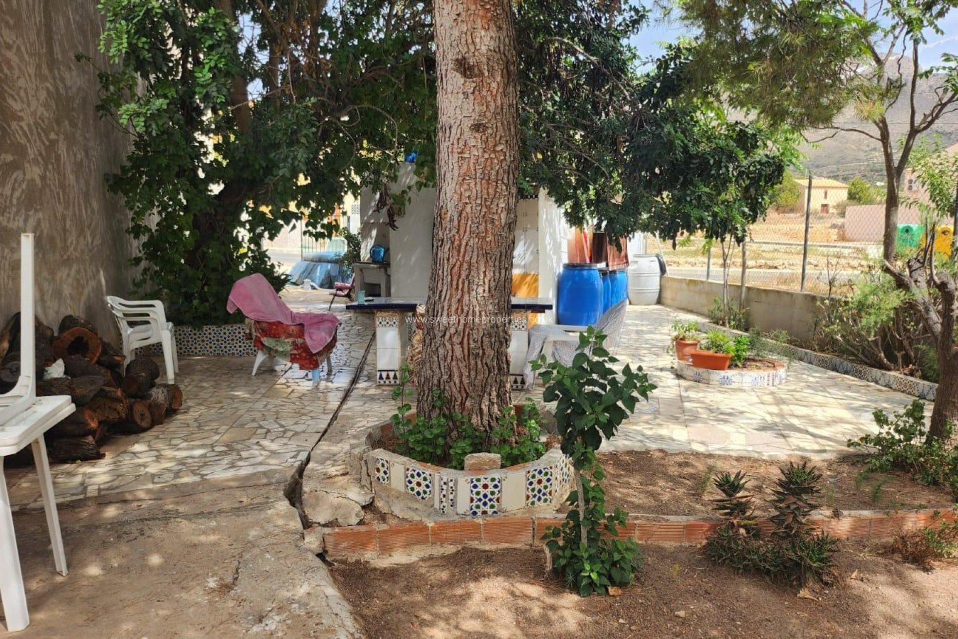 Herverkoop - Villa - Hondon De Las Nieves - LA CANALOSA