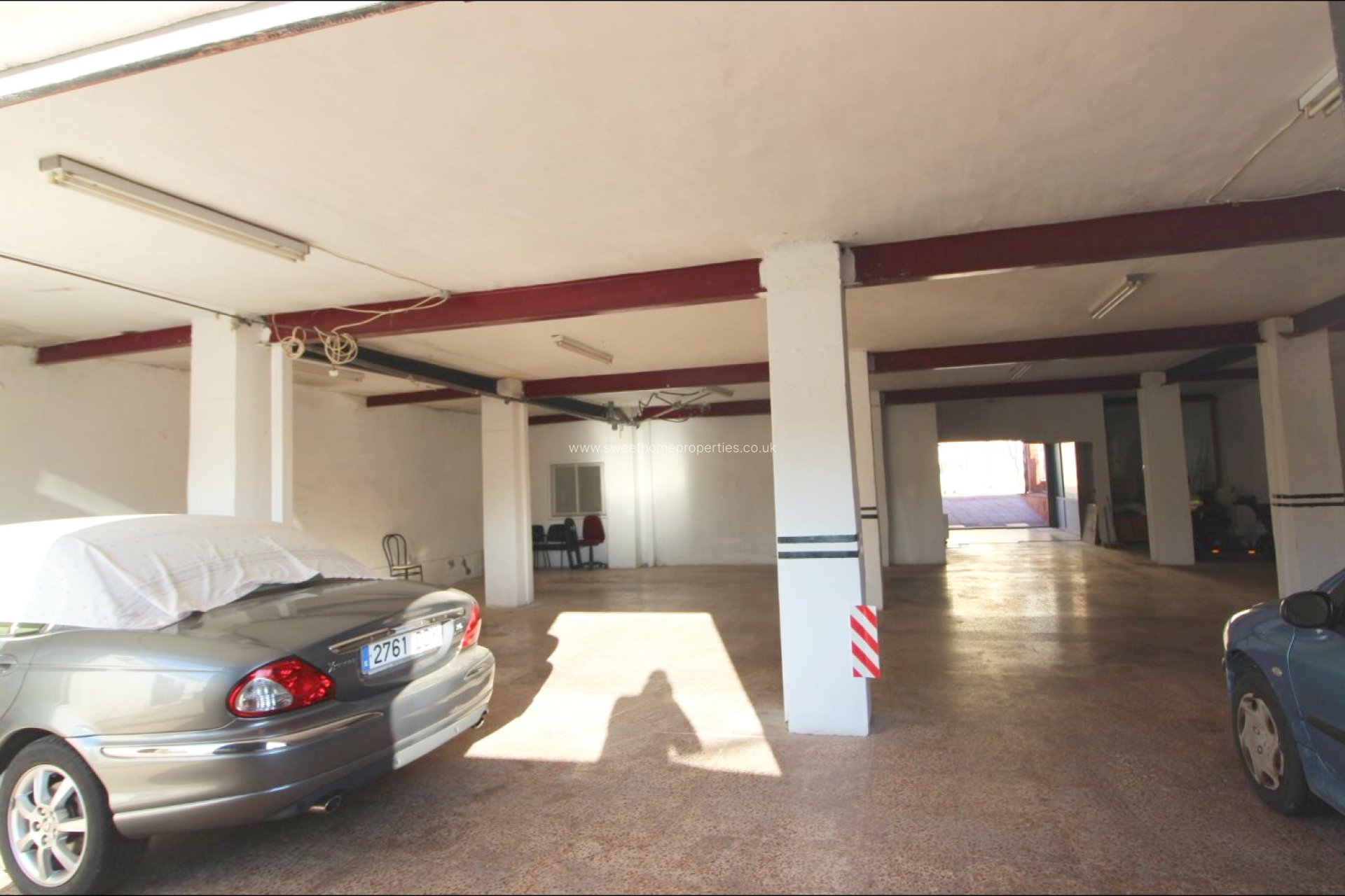 Herverkoop - Villa - Hondon De Los Frailes - CENTRO