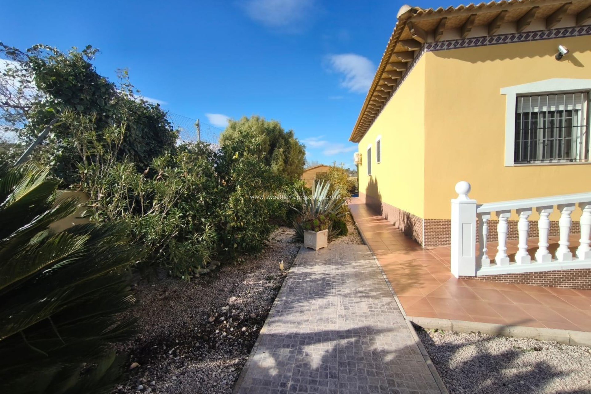 Herverkoop - Villa - Hondon De Los Frailes