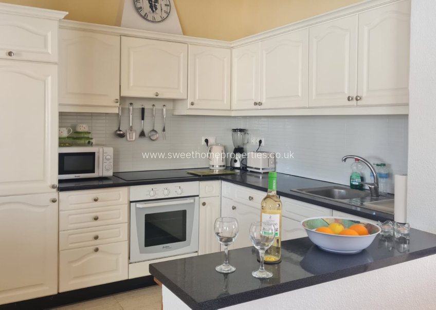 Herverkoop - Villa - Orihuela Costa - Playa Flamenca