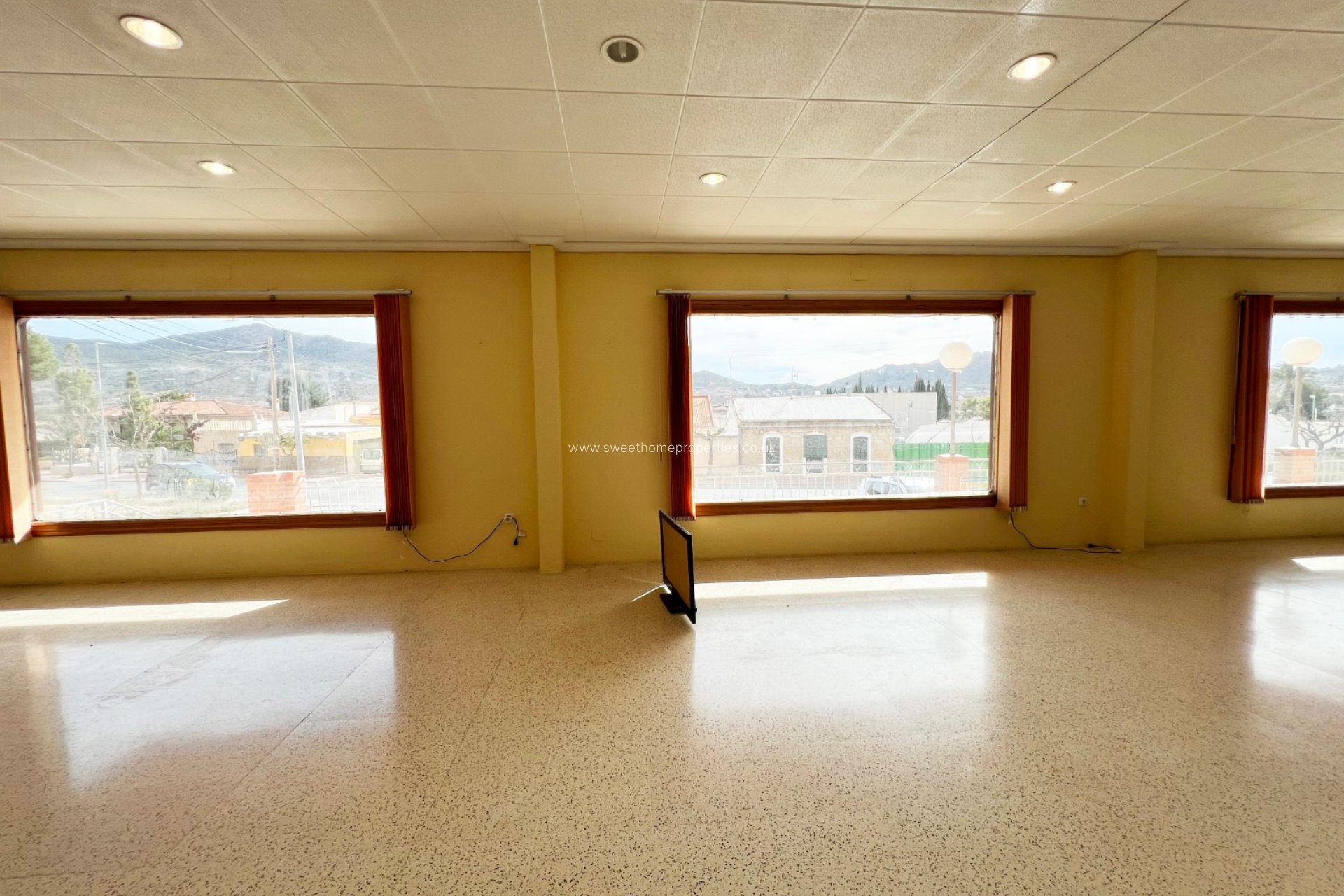 Long Term Rental - Commercial - Hondon De Los Frailes