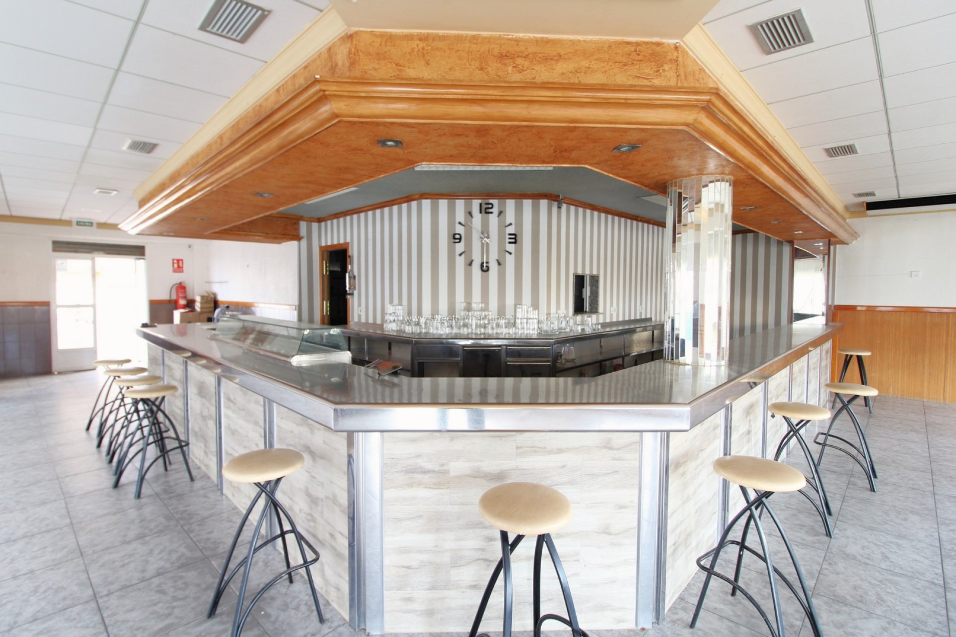 Obra nueva - Business - Jacarilla