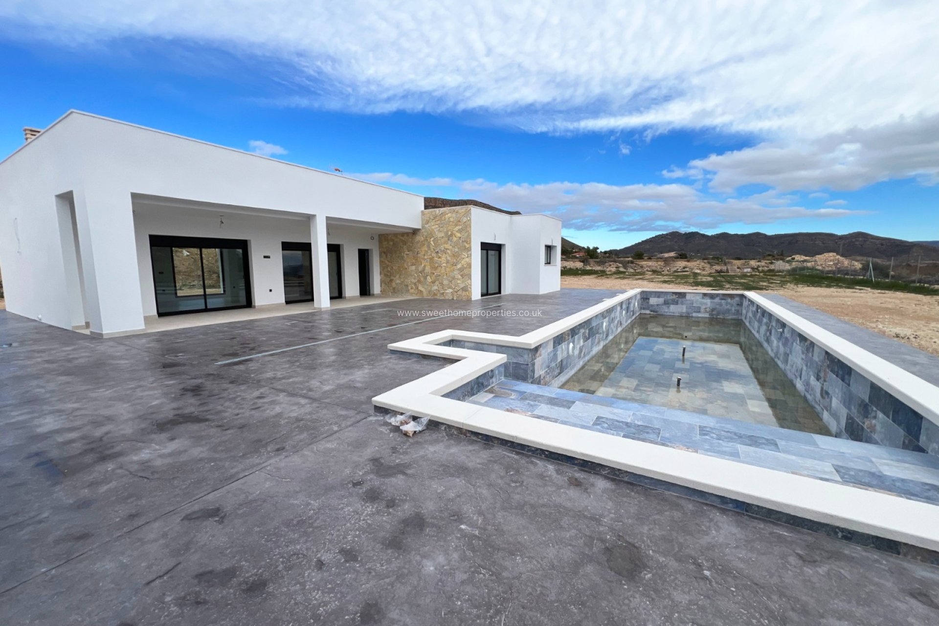 Obra nueva - Casa de campo - Aspe