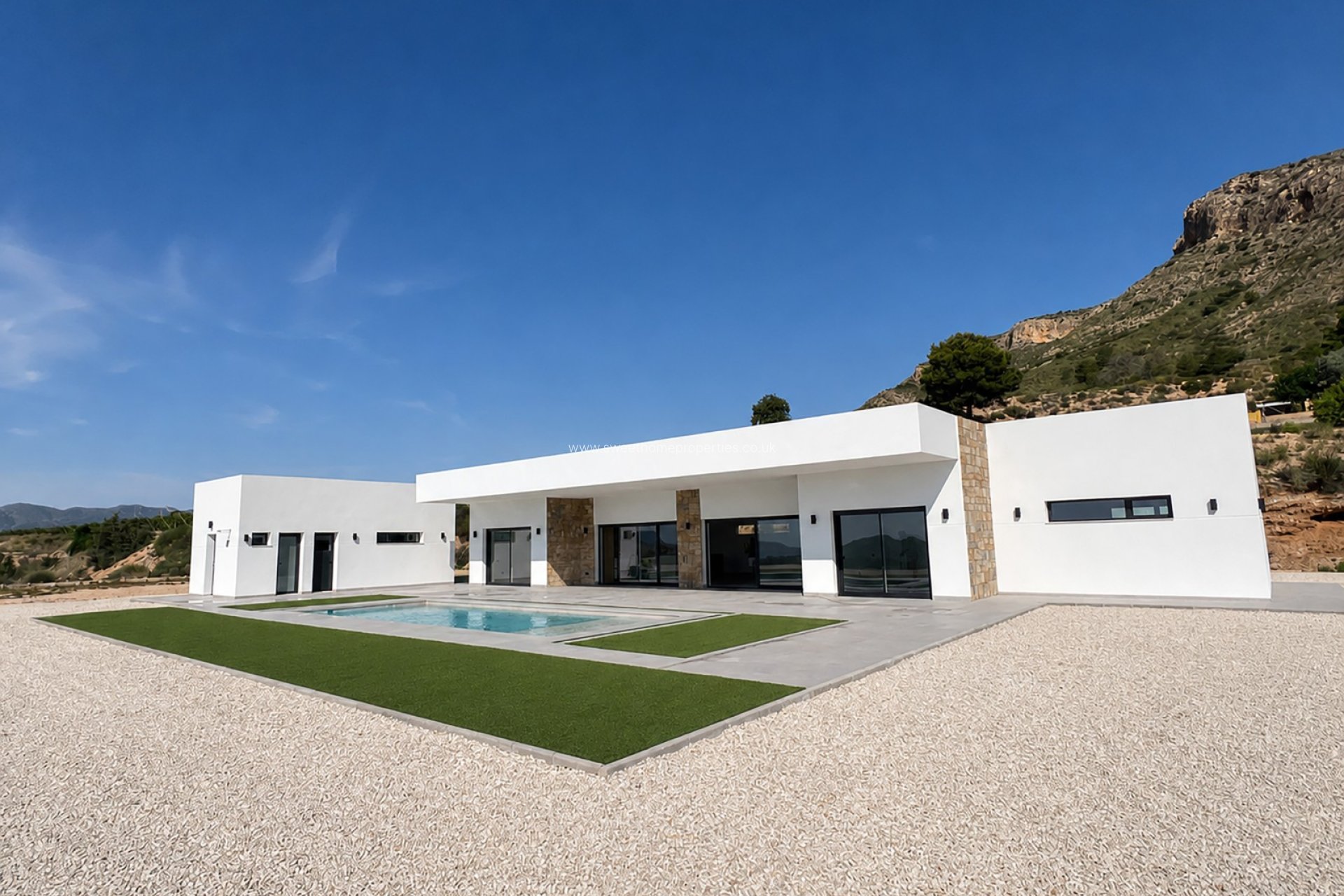 Obra nueva - Casa de campo - La Romana