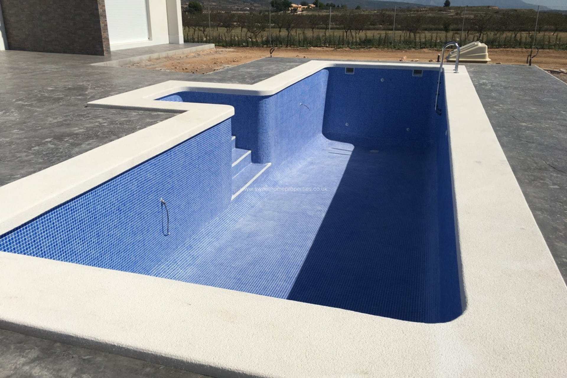 Obra nueva - Casa de campo - Pinoso
