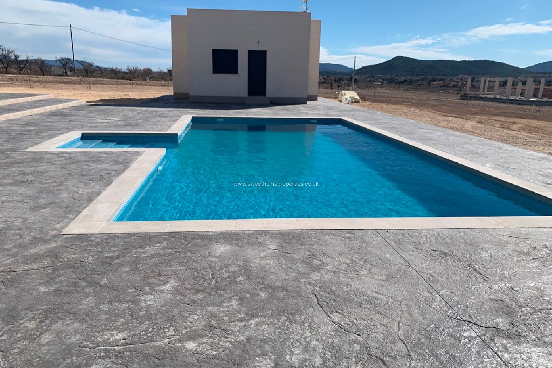 Obra nueva - Casa de campo - Pinoso
