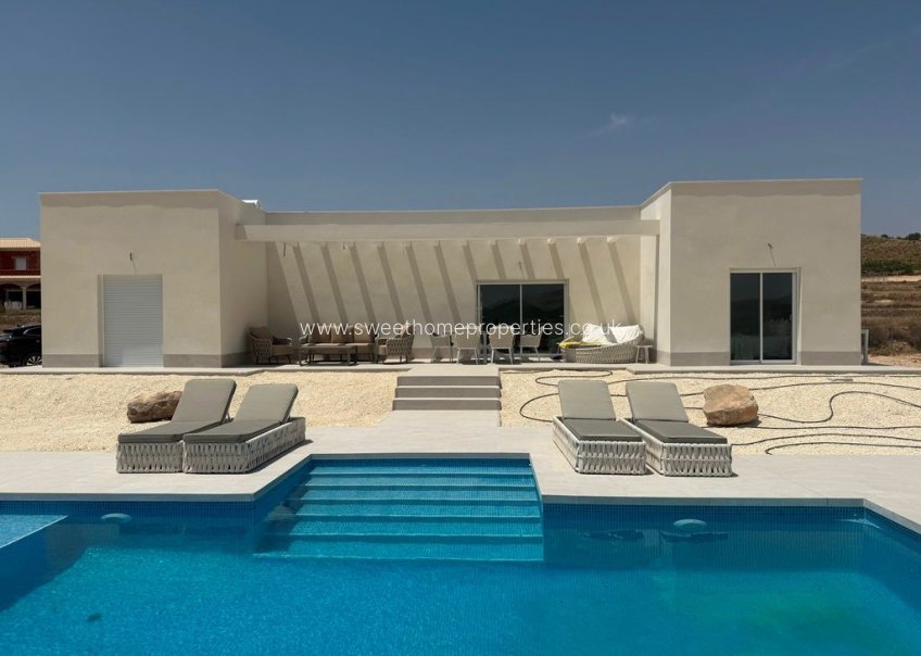 Obra nueva - Casa de campo - Pinoso