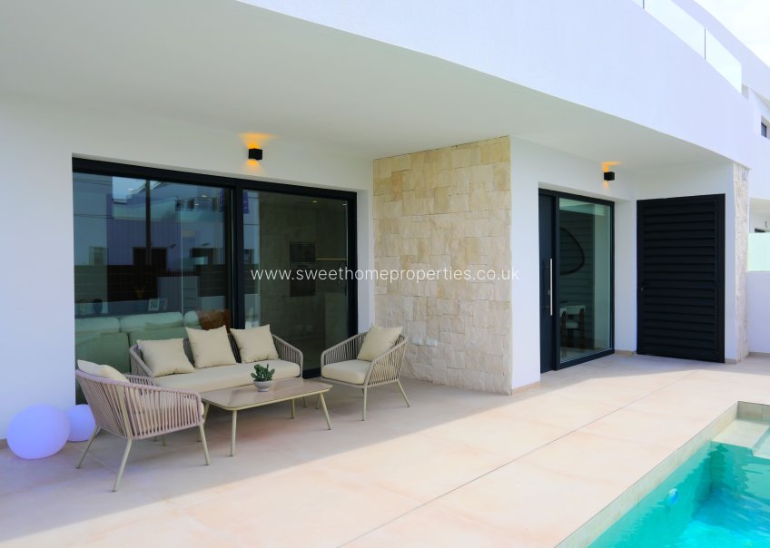 Obra nueva - Chalet - Dolores