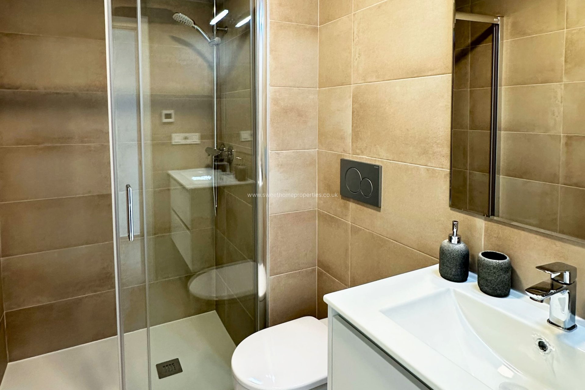 Obra nueva - Chalet - Dolores