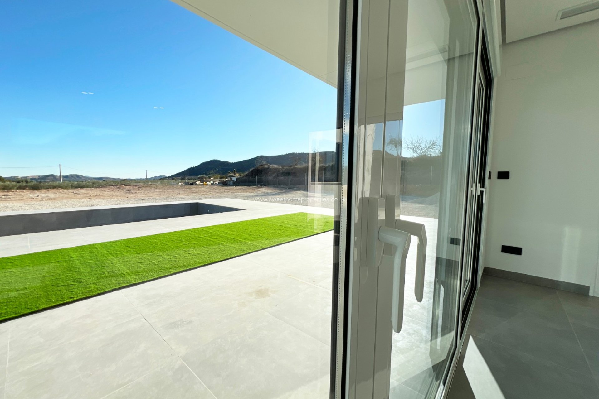 Obra nueva - Chalet - La Romana