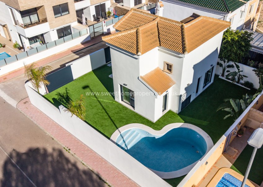 Obra nueva - Chalet - Orihuela Costa - Lomas de Cabo Roig
