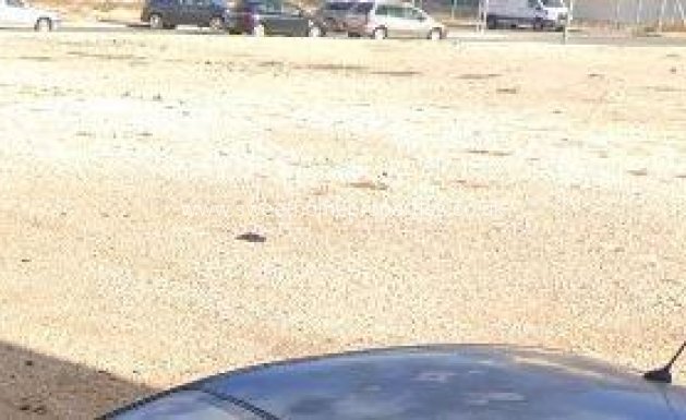 Plot - Resale - Novelda -
                LA GARROBA