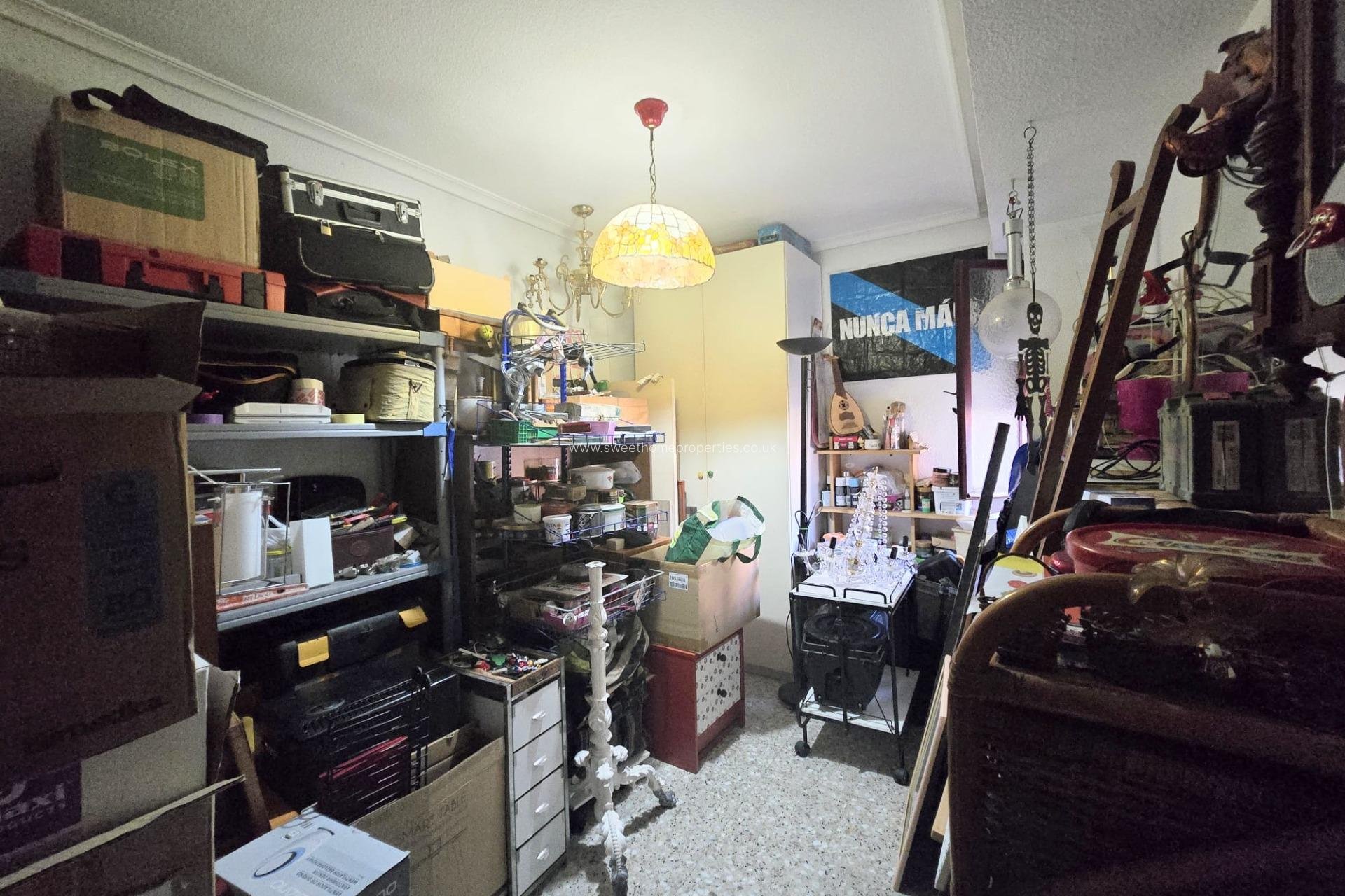 Resale - Apartment - Alicante - Centro