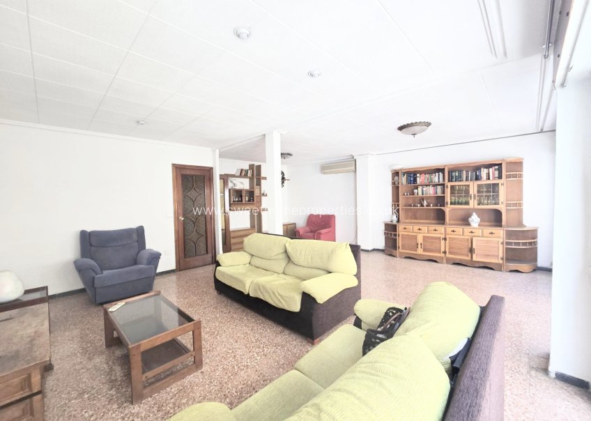 Resale - Apartment - Elche - Centro
