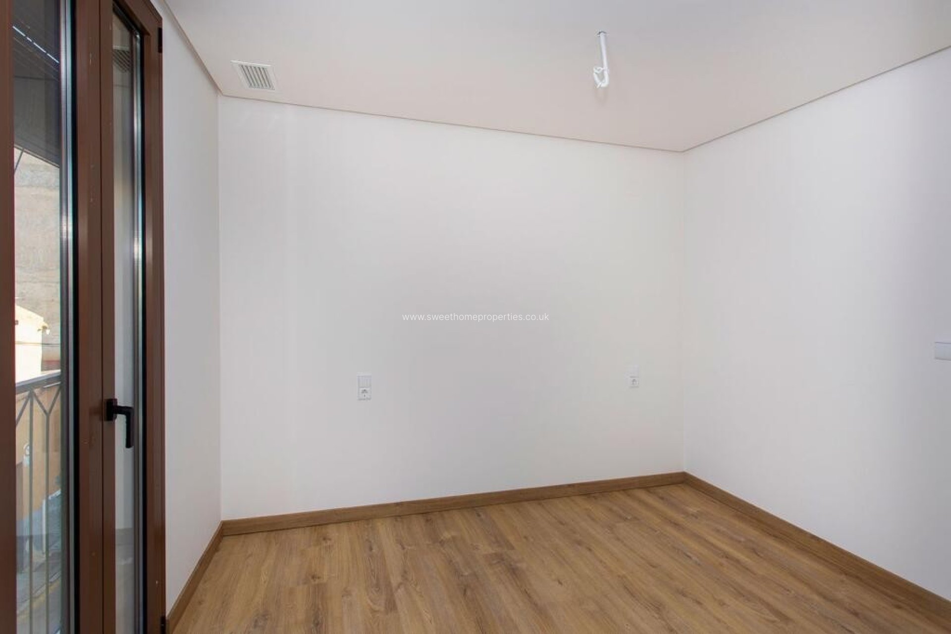 Resale - Apartment - Hondon De Las Nieves - HONDON DE LAS NIEVES