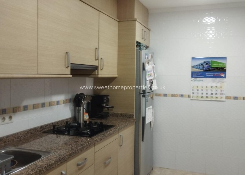 Resale - Apartment - Hondon de las Nieves - Pueblo
