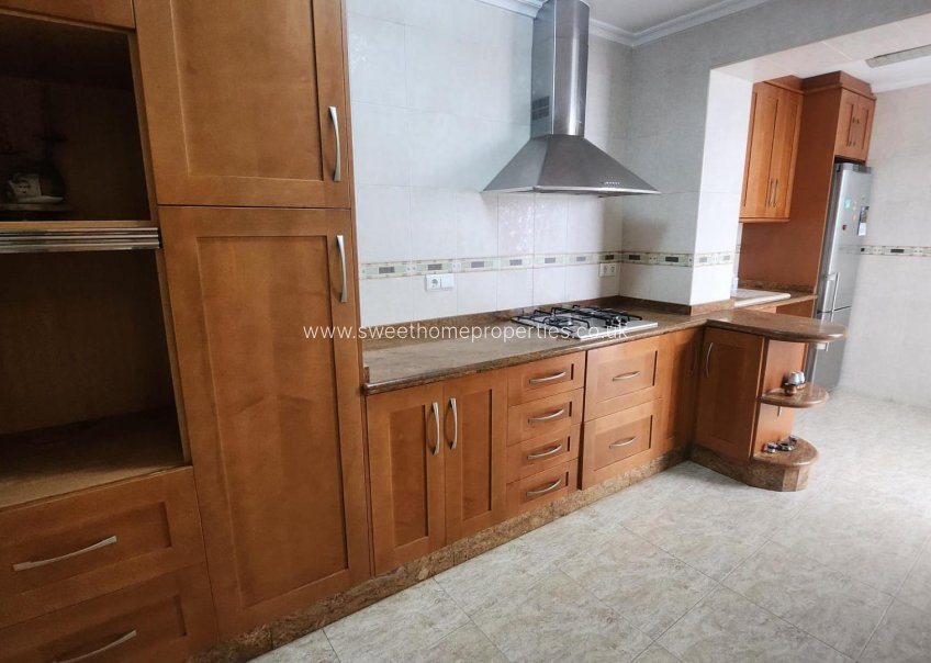 Resale - Apartment - Monovar - Alameda
