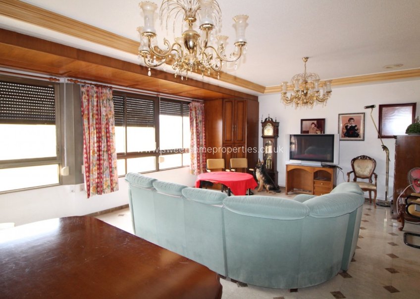 Resale - Apartment - Novelda - CENTRO