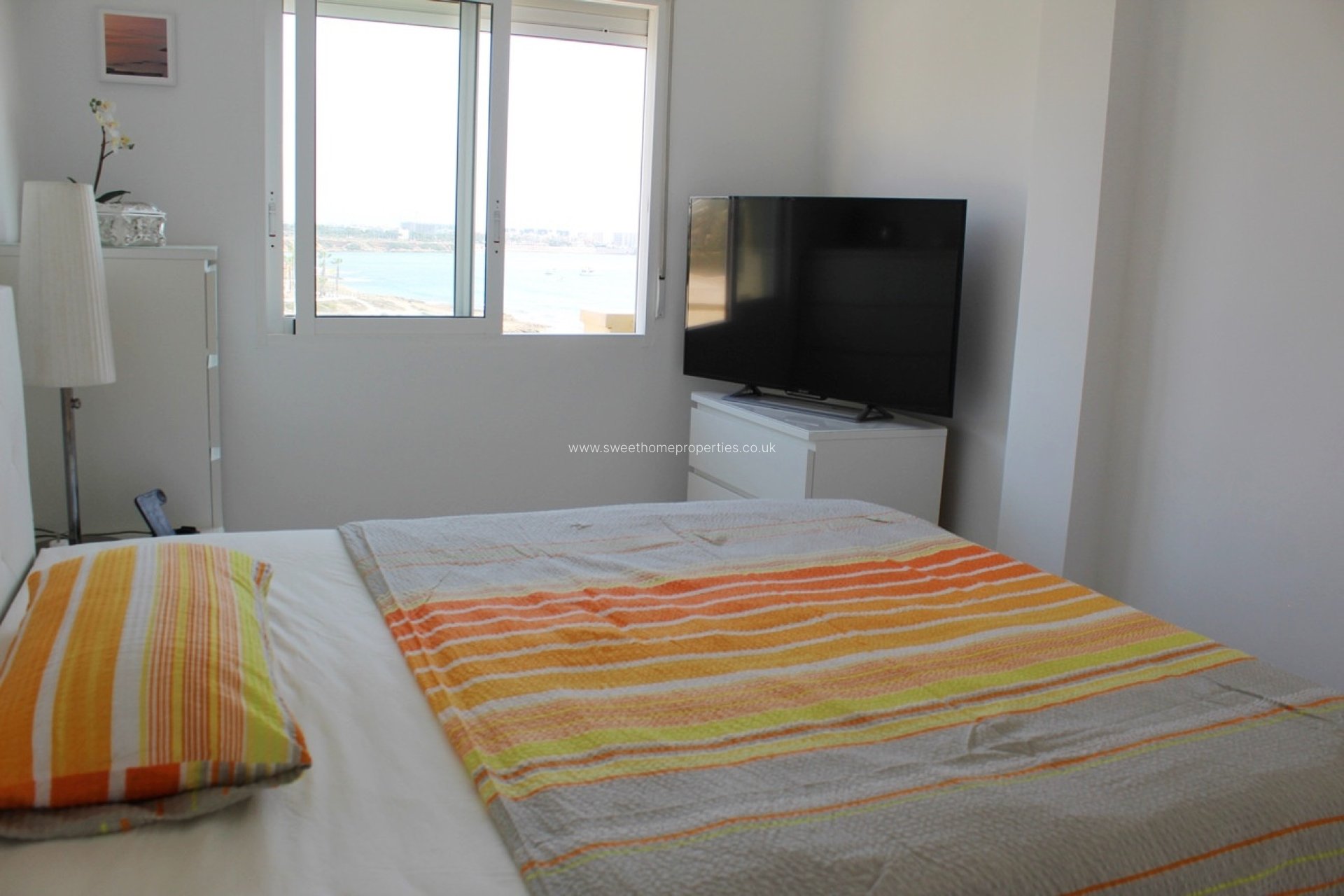 Resale - Apartment - Orihuela Costa - Playa Flamenca Beach