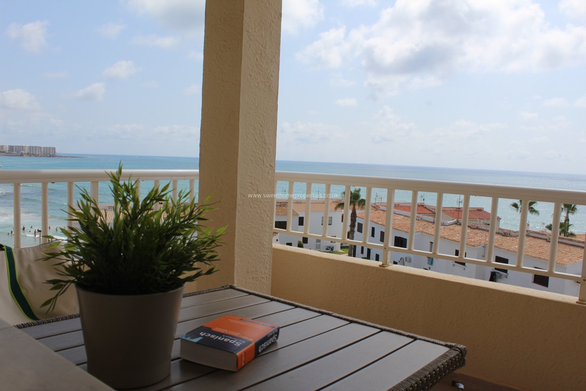 Resale - Apartment - Orihuela Costa - Playa Flamenca Beach