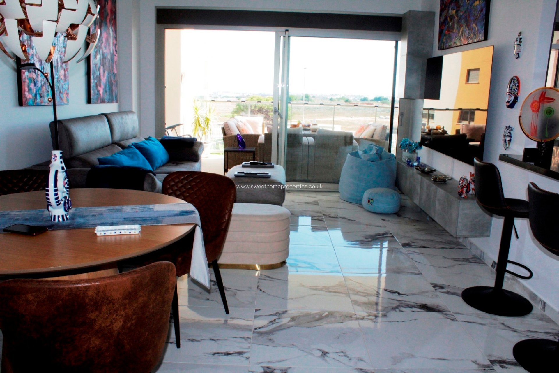 Resale - Apartment - Villamartin