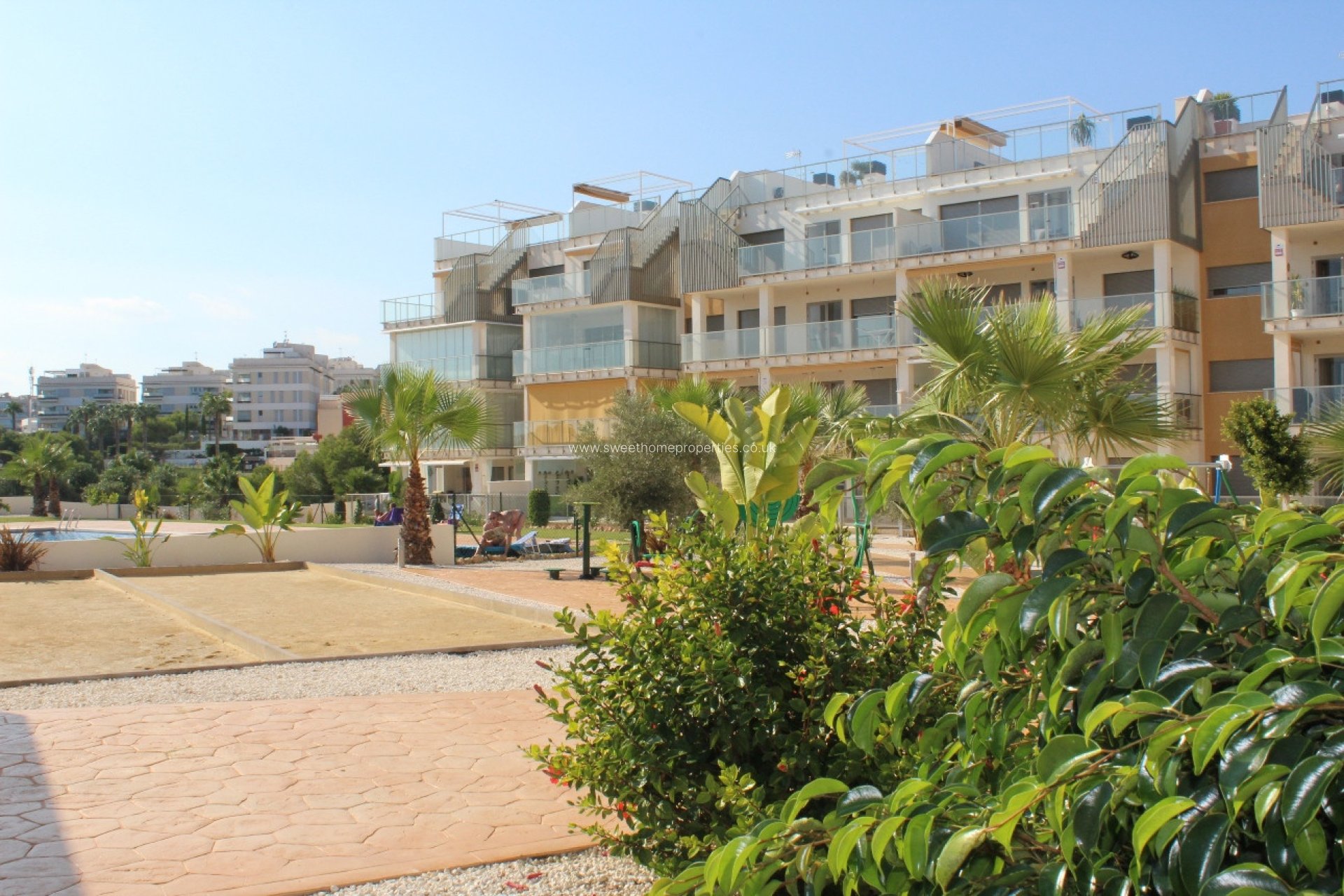 Resale - Apartment - Villamartin