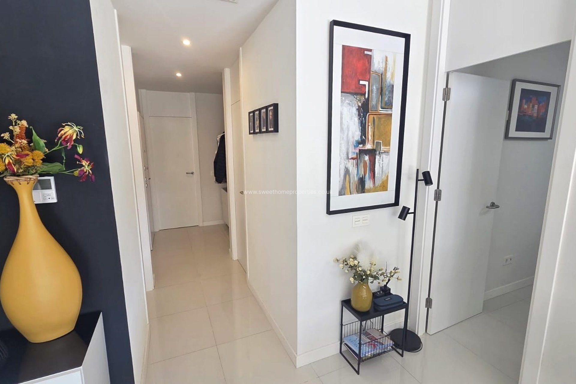 Resale - Apartment - Villamartin