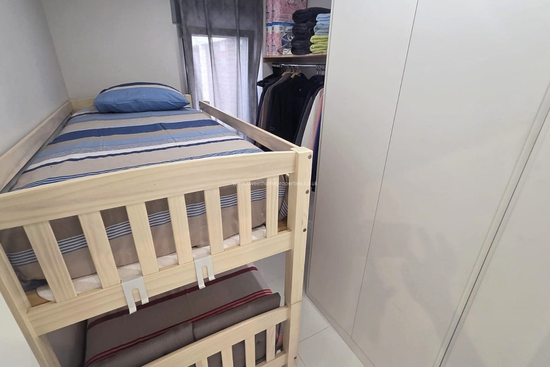 Resale - Apartment - Villamartin