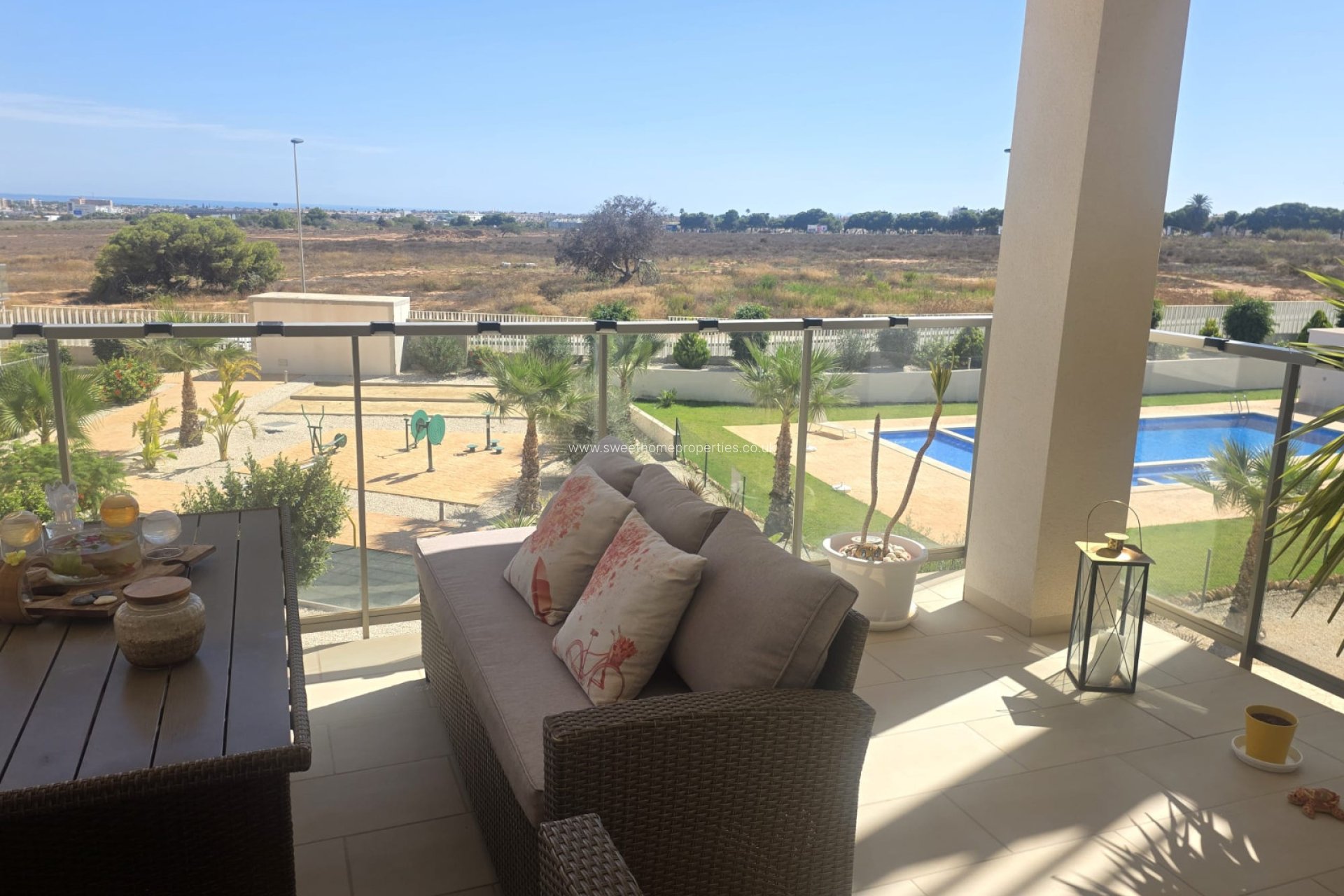Resale - Apartment - Villamartin