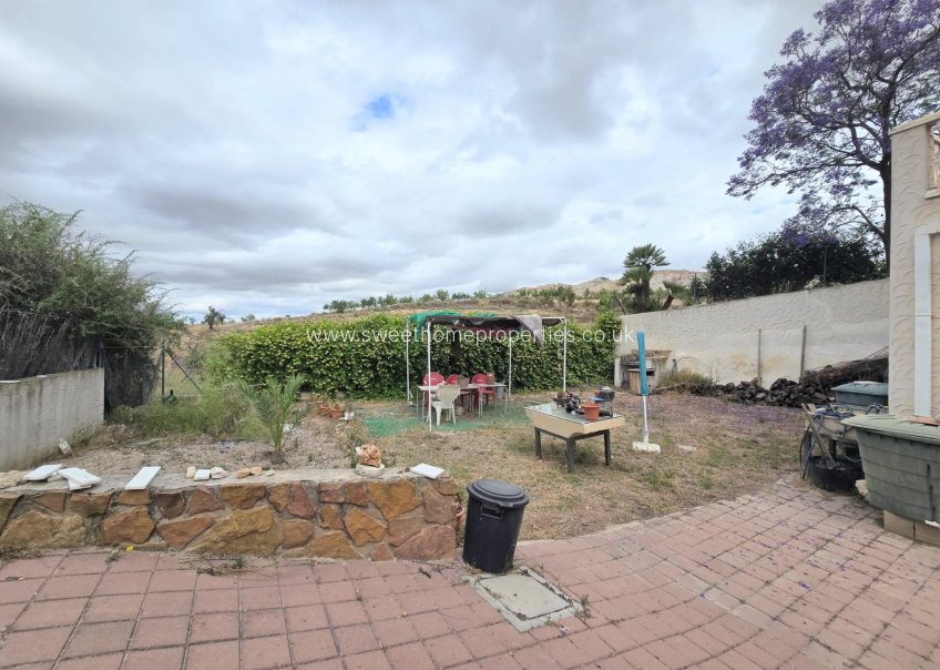 Resale - Cave house - Algueña - Algüeña - La Romana