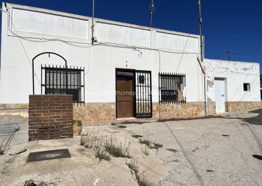 Resale - Cave house - Hondon De Las Nieves - HONDON DE LAS NIEVES