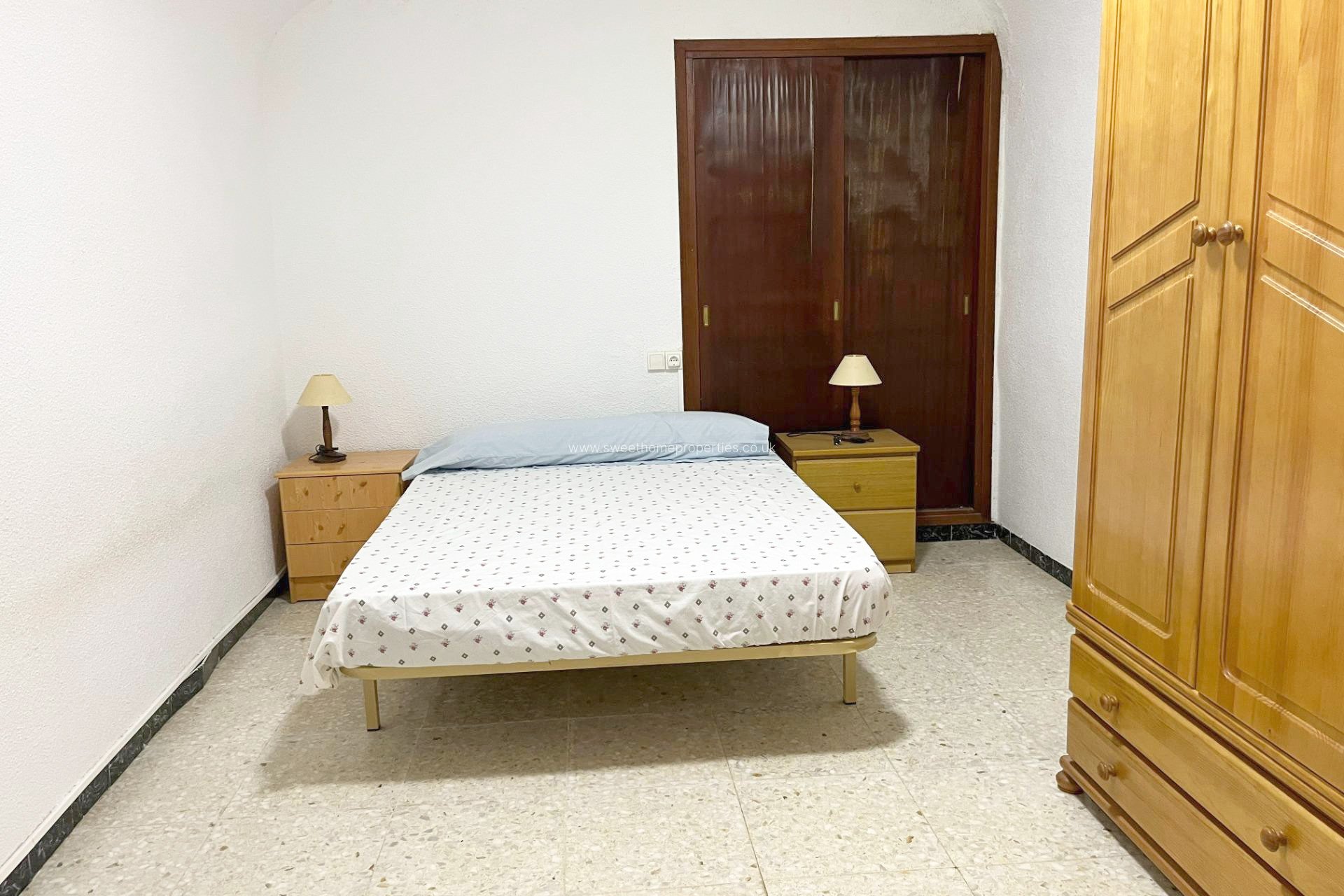 Resale - Cave house - Hondon De Las Nieves - HONDON DE LAS NIEVES