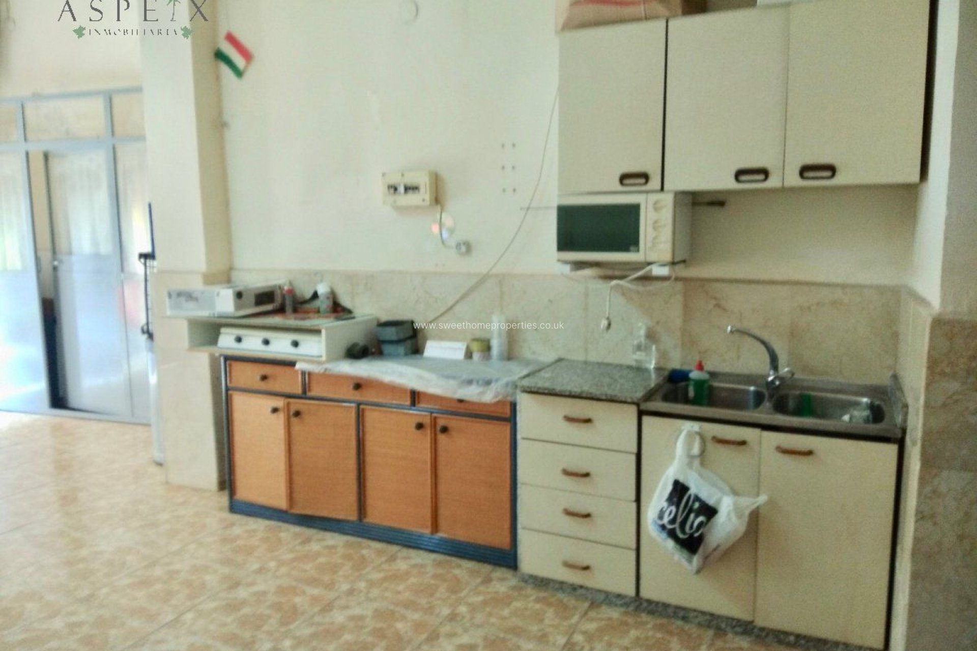 Resale - Commercial - Aspe - La coca