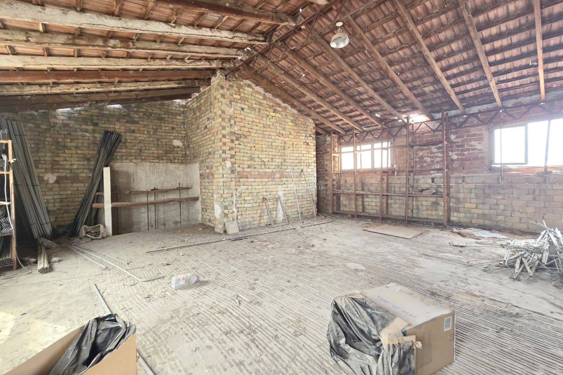 Resale - Commercial - Aspe